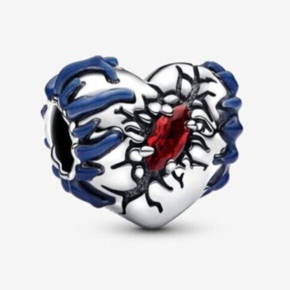 Pandora Stranger Things Glow-in-the-dark Heart Charm - Picture 1 of 7
